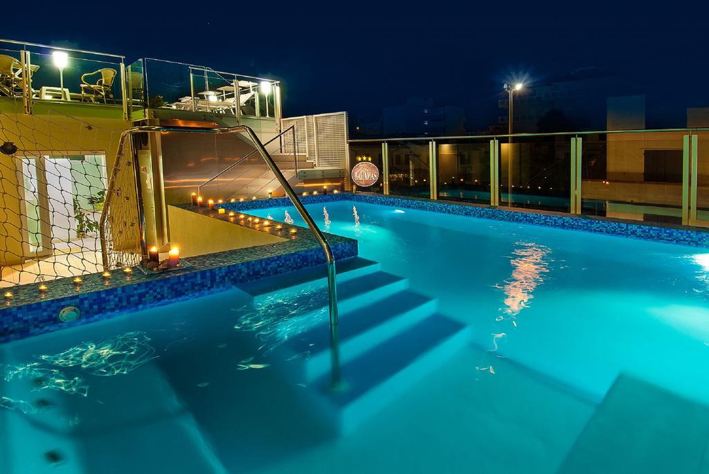 Hotel Bahamas Lido Di Savio Exterior photo